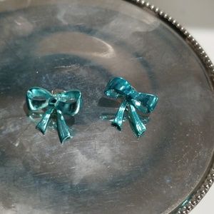 small Bow earrings